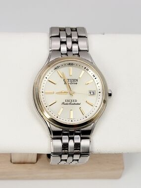 Citizen Exceed H111-T013635 Eco-Drive Titanium Radio Controlled Men’s Watch JDM
